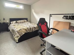 Photo 7- click for photo gallery